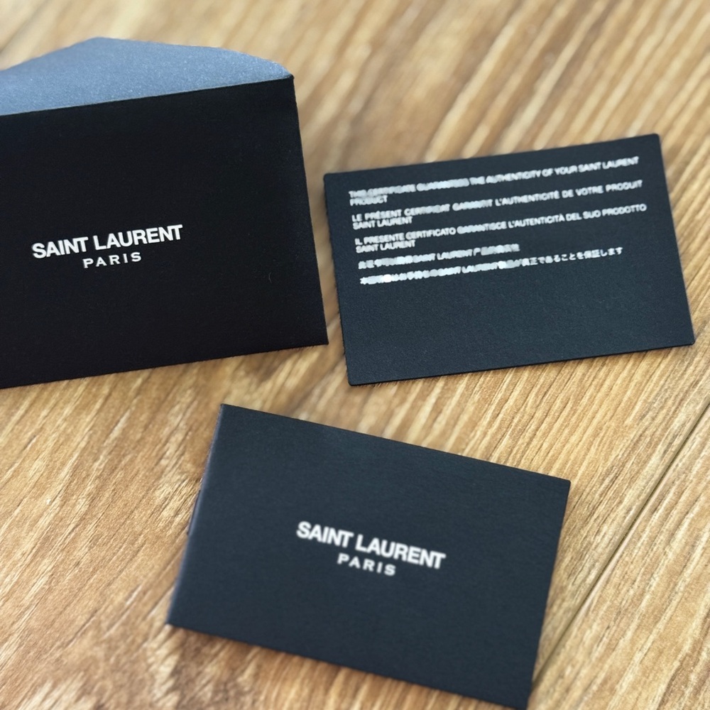 🕶️ Saint Laurent Black Oversized Cat-Eye Sunglasses 🕶️ - Picture 14 of 16